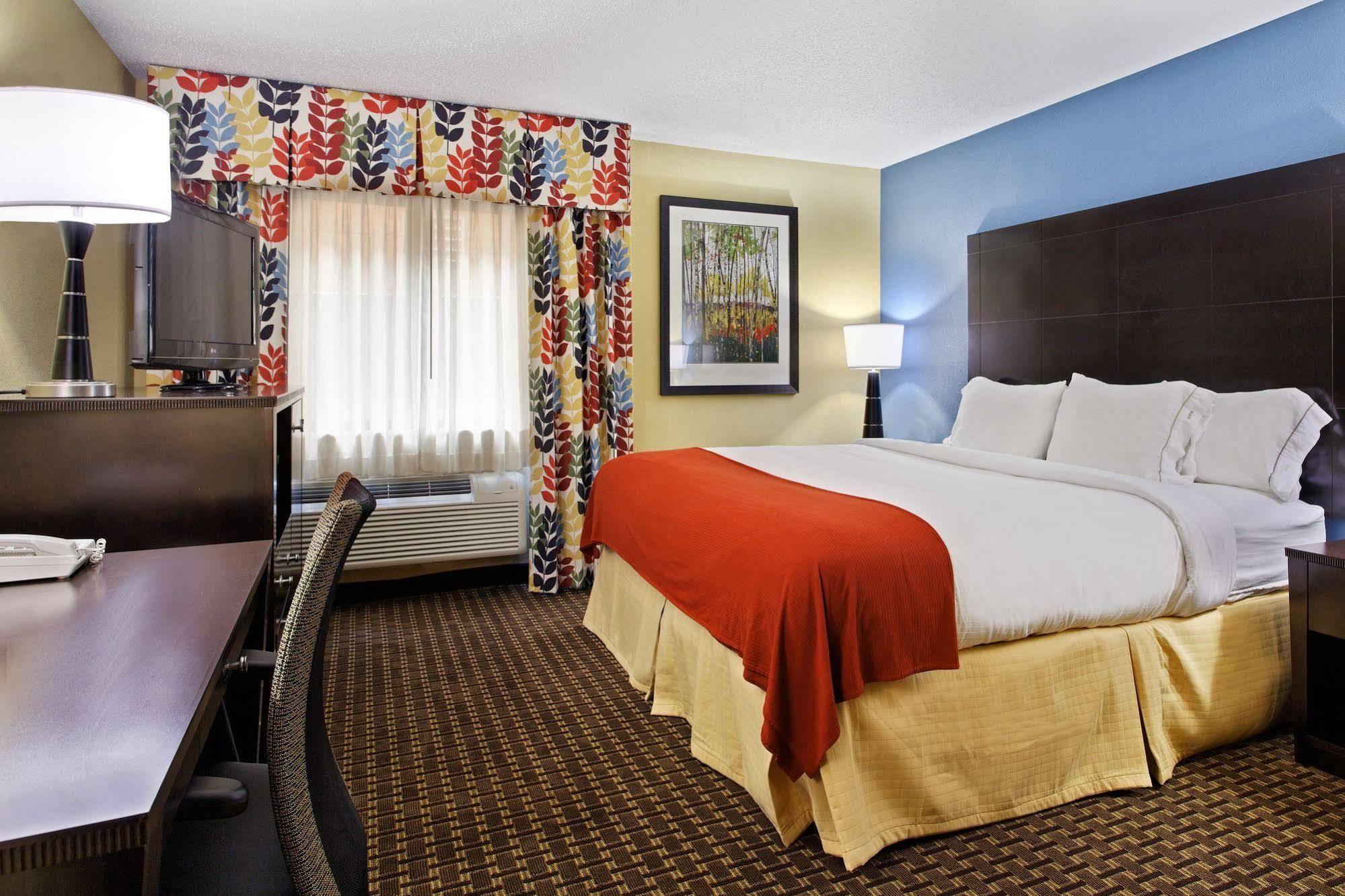 Holiday Inn Express Hotel Fort Campbell-Oak Grove, An Ihg Hotel Luaran gambar